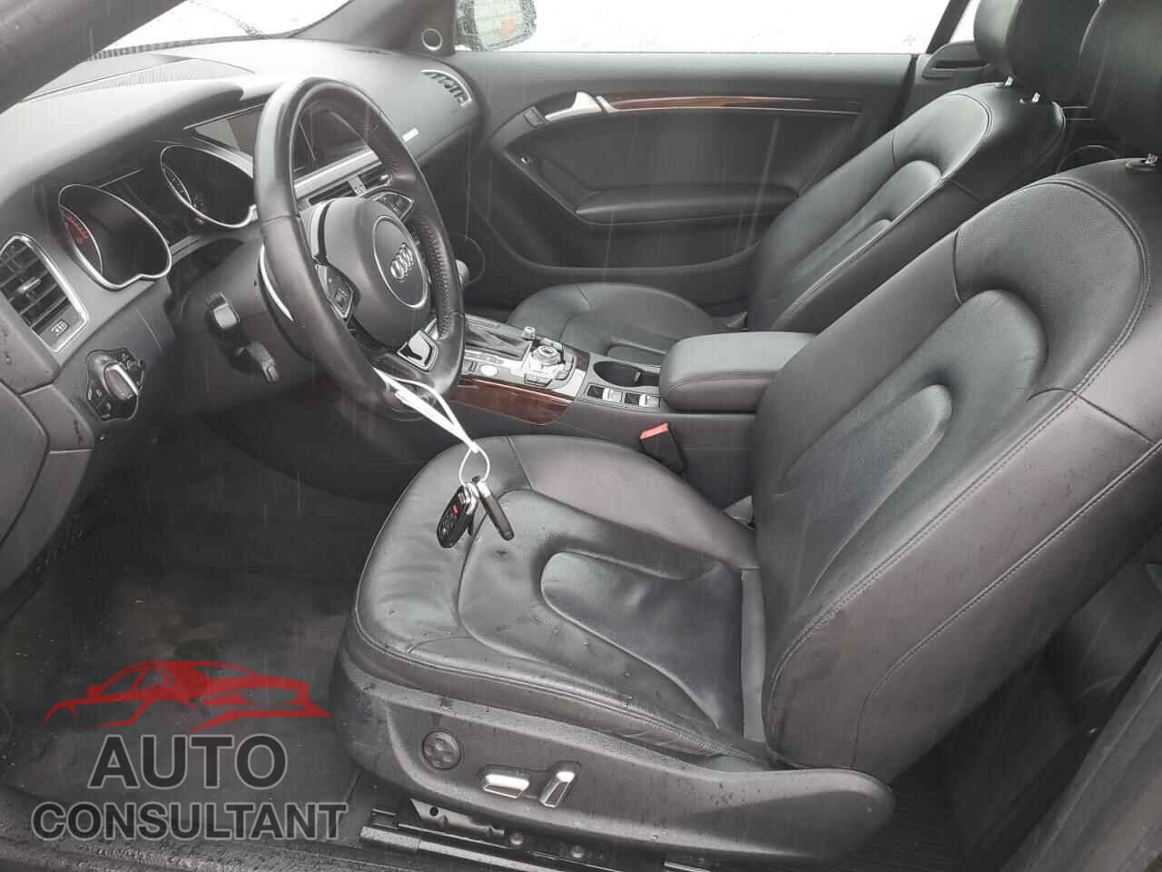 AUDI A5 2013 - WAULFAFH8DN013647