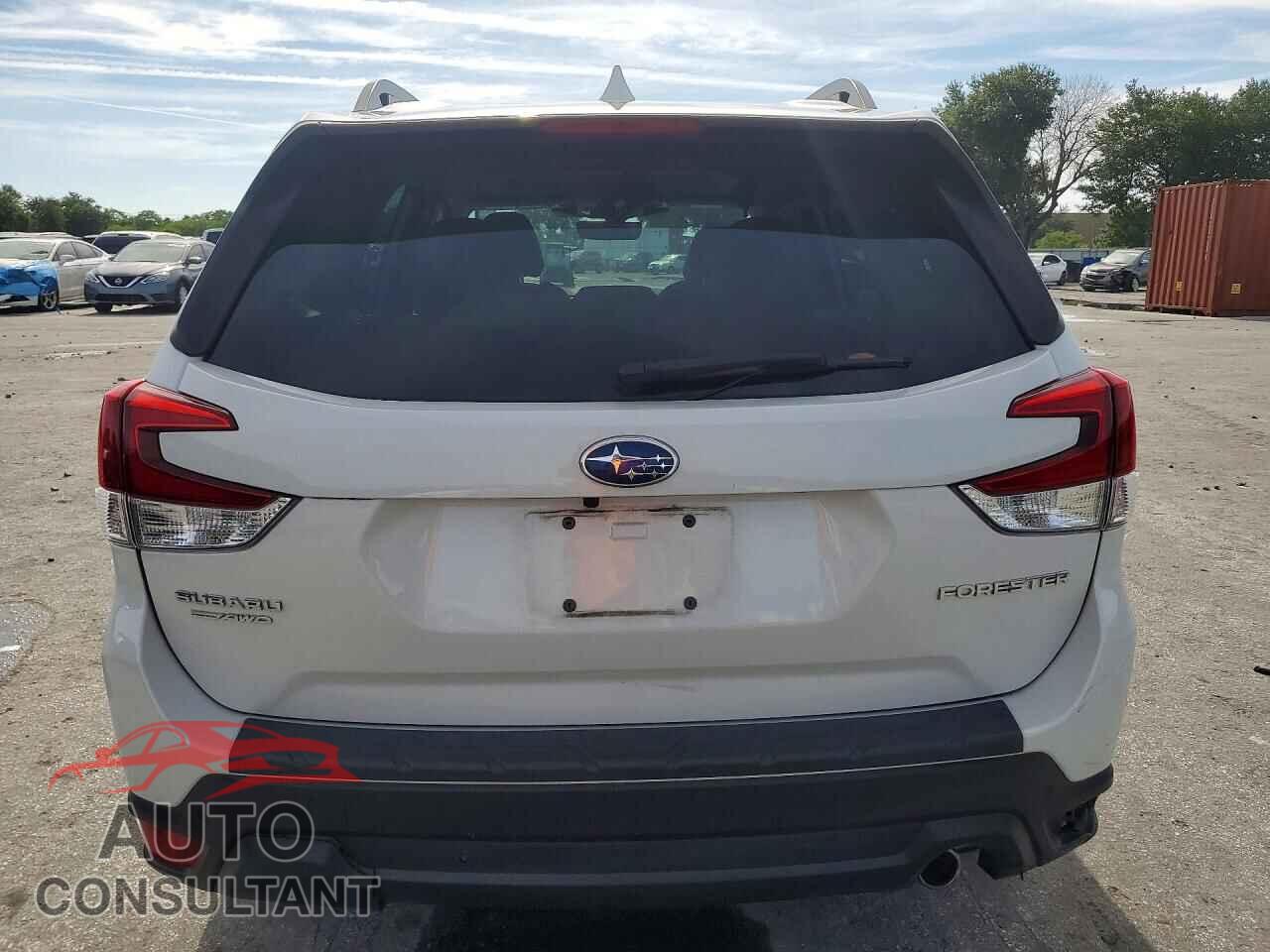 SUBARU FORESTER 2023 - JF2SKAPC9PH428459