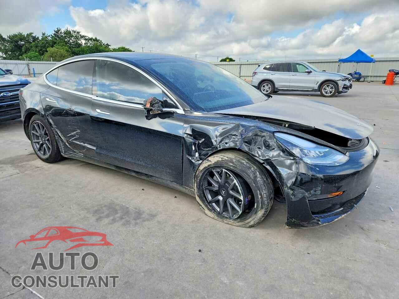 TESLA MODEL 3 2018 - 5YJ3E1EA5JF172887