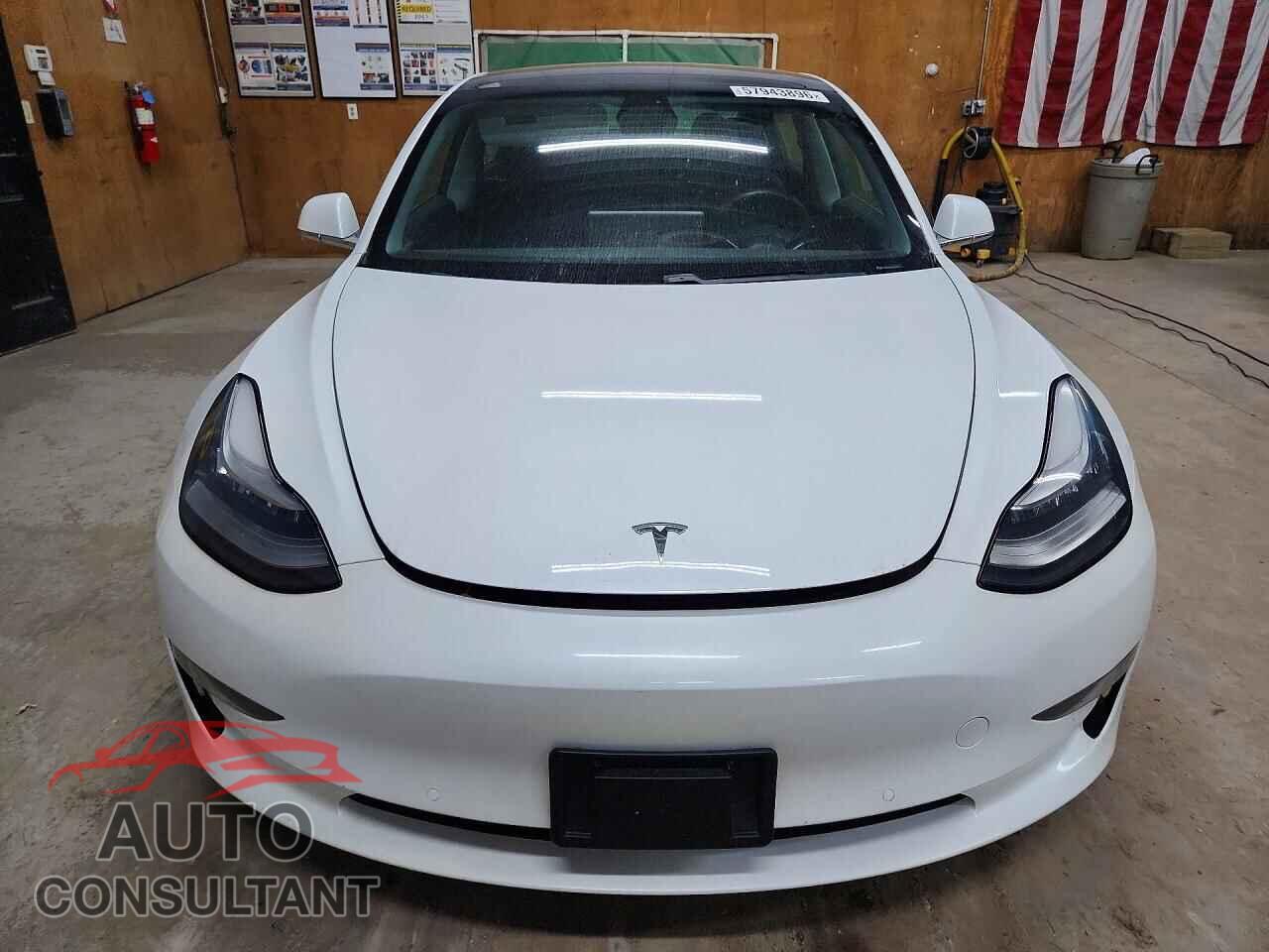 TESLA MODEL 3 2020 - 5YJ3E1EB5LF744360