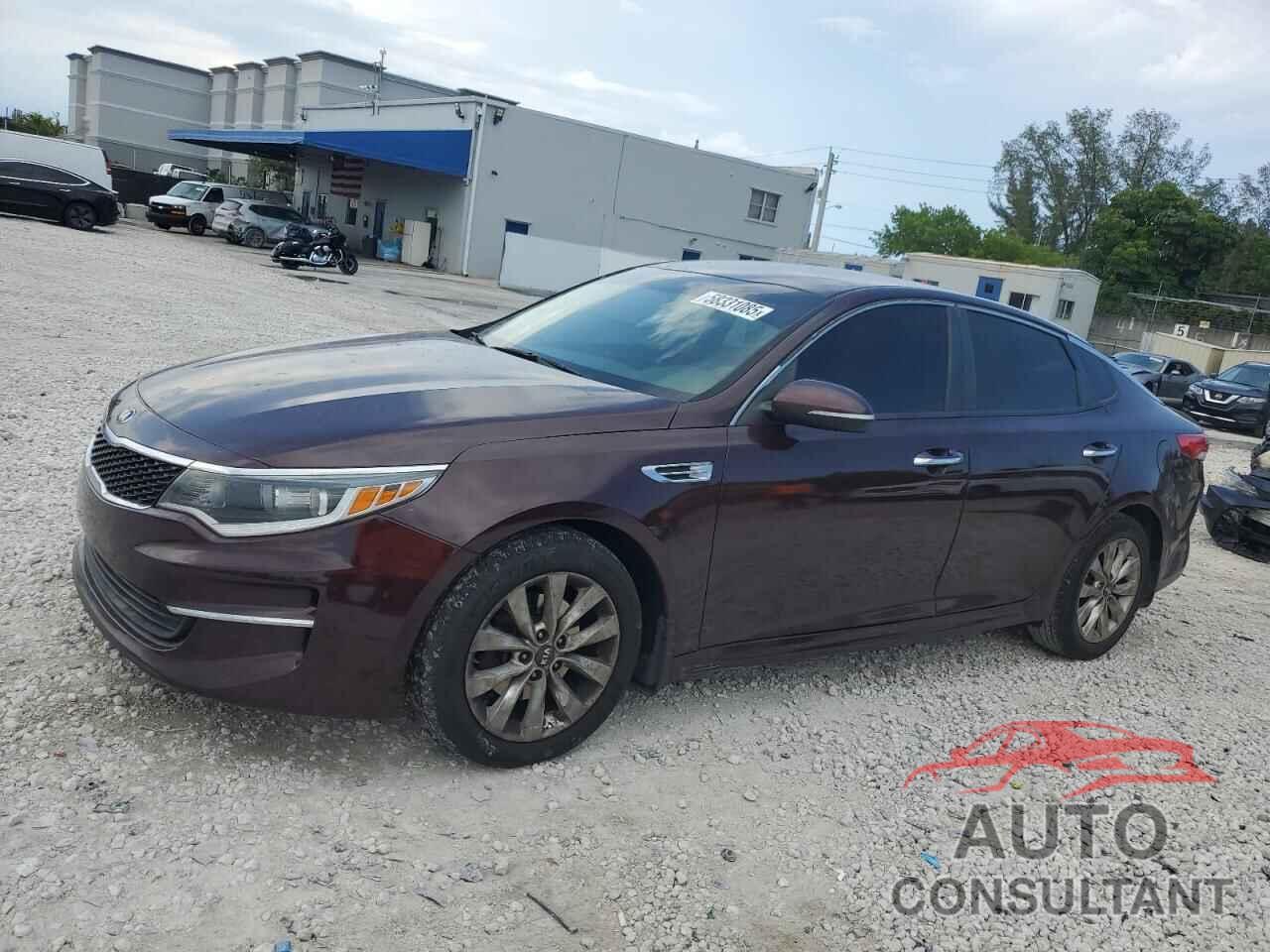 KIA OPTIMA 2018 - 5XXGT4L37JG251035
