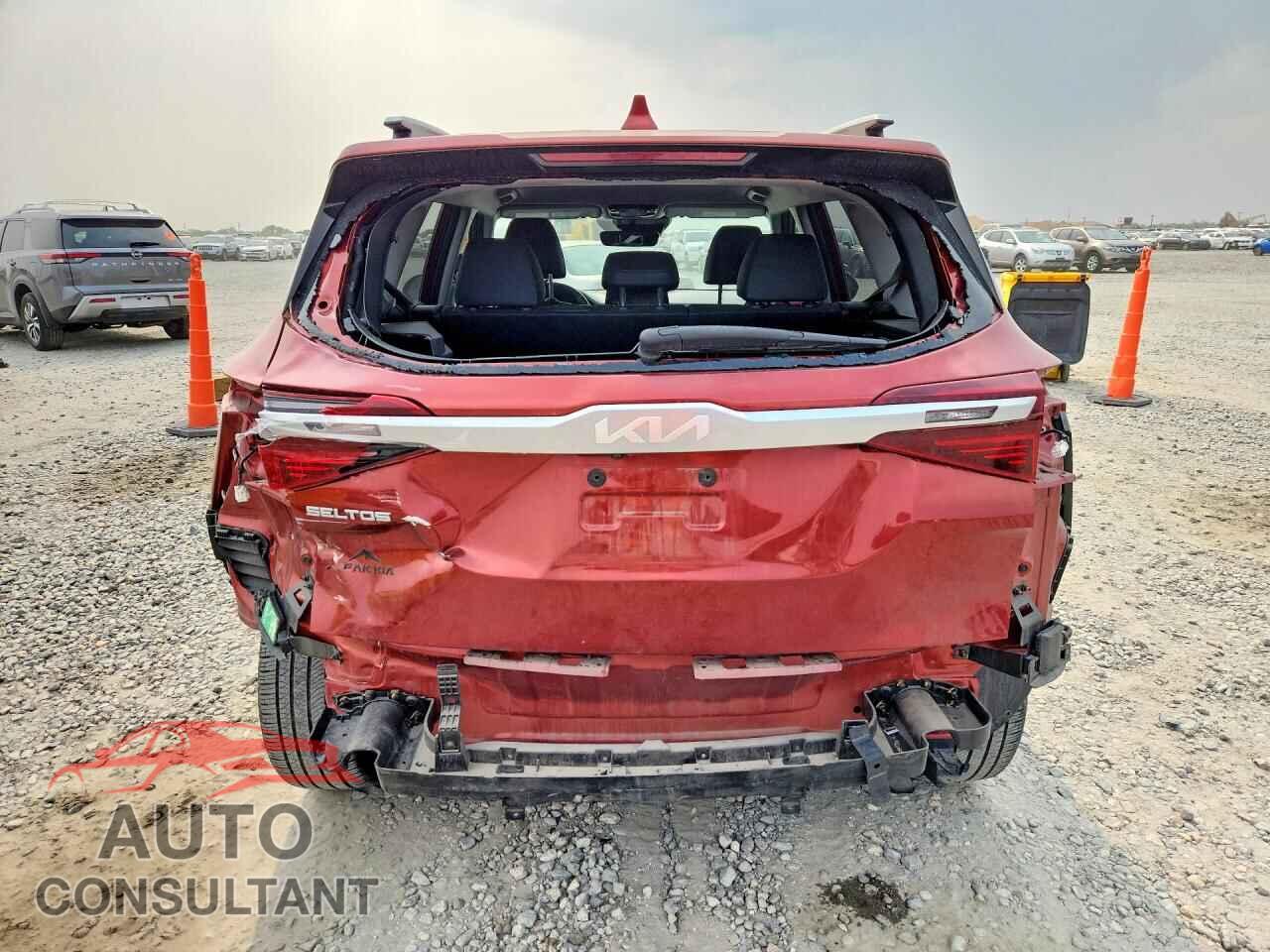 KIA SELTOS 2023 - KNDETCA2XP7360733