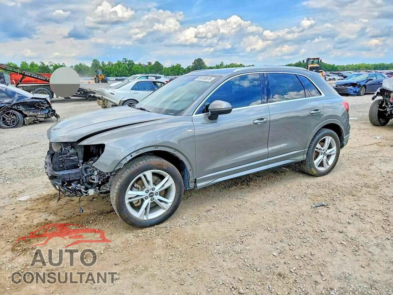 AUDI Q3 2021 - WA1DECF37M1020469