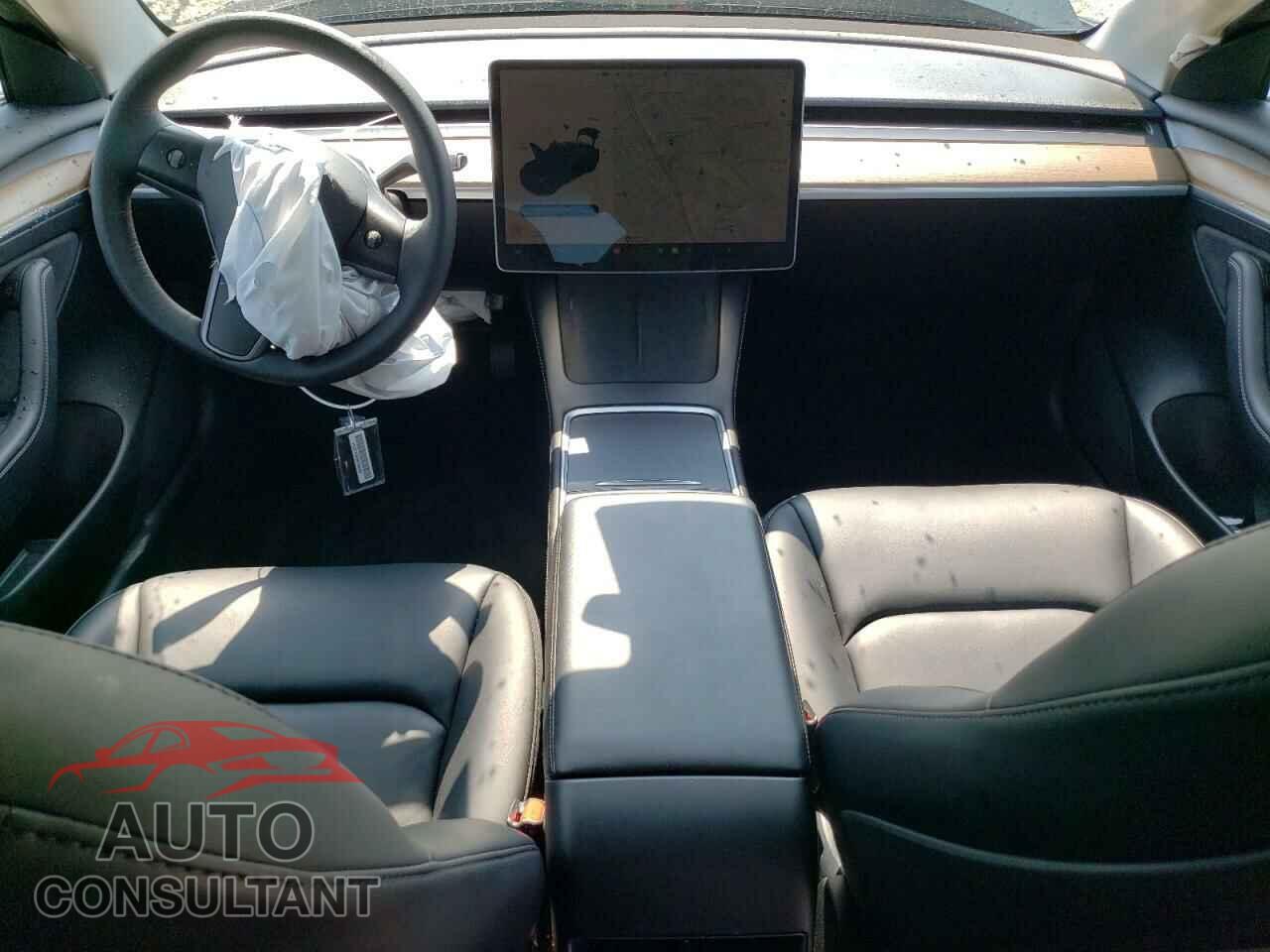 TESLA MODEL 3 2022 - 5YJ3E1EB3NF290399