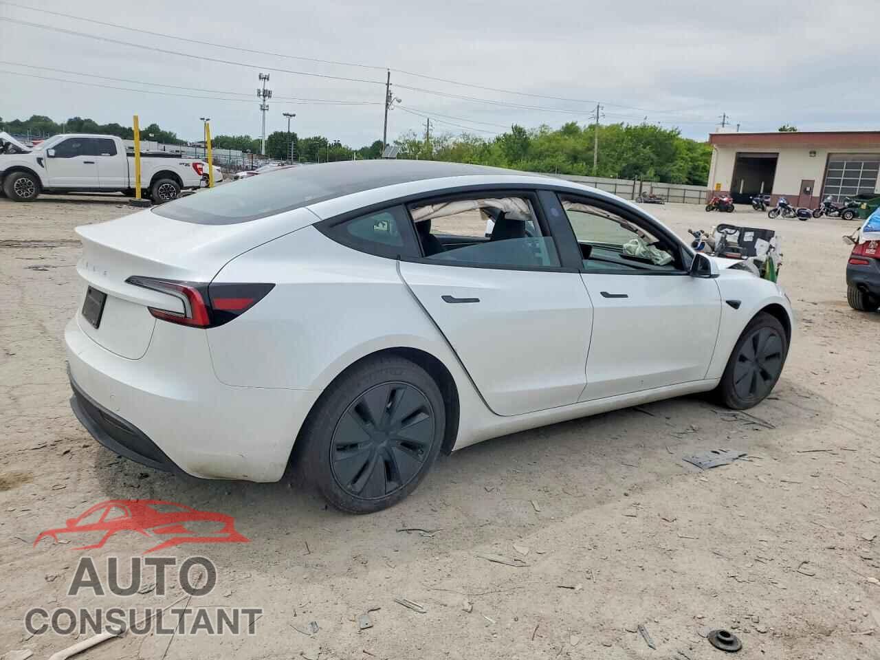 TESLA MODEL 3 2025 - 5YJ3E1EA9SF033623