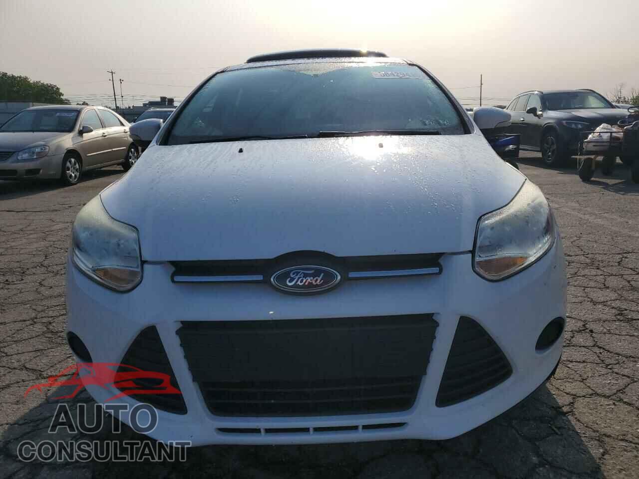 FORD FOCUS 2014 - 1FADP3F22EL287909