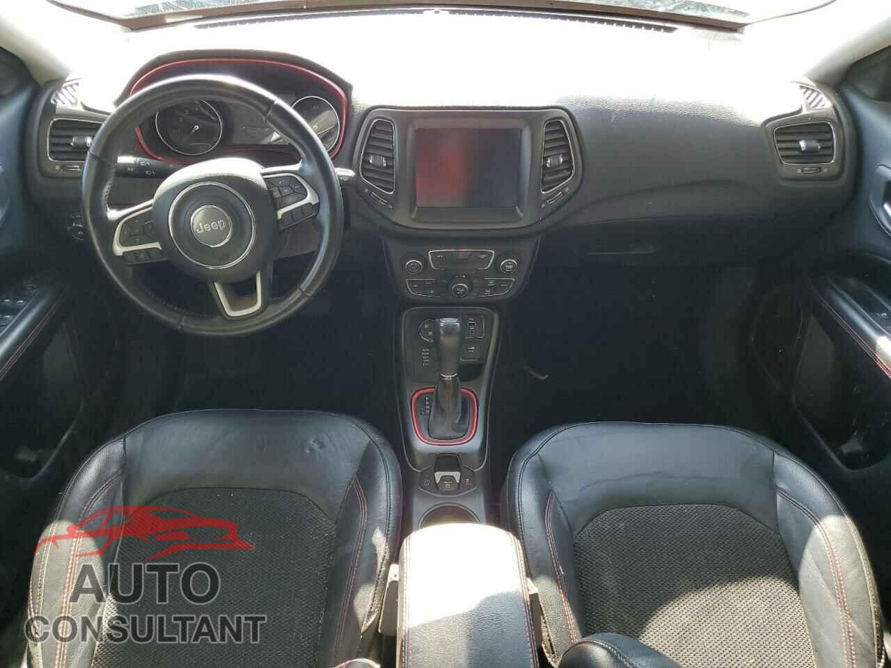 JEEP COMPASS 2018 - 3C4NJDDB6JT480491