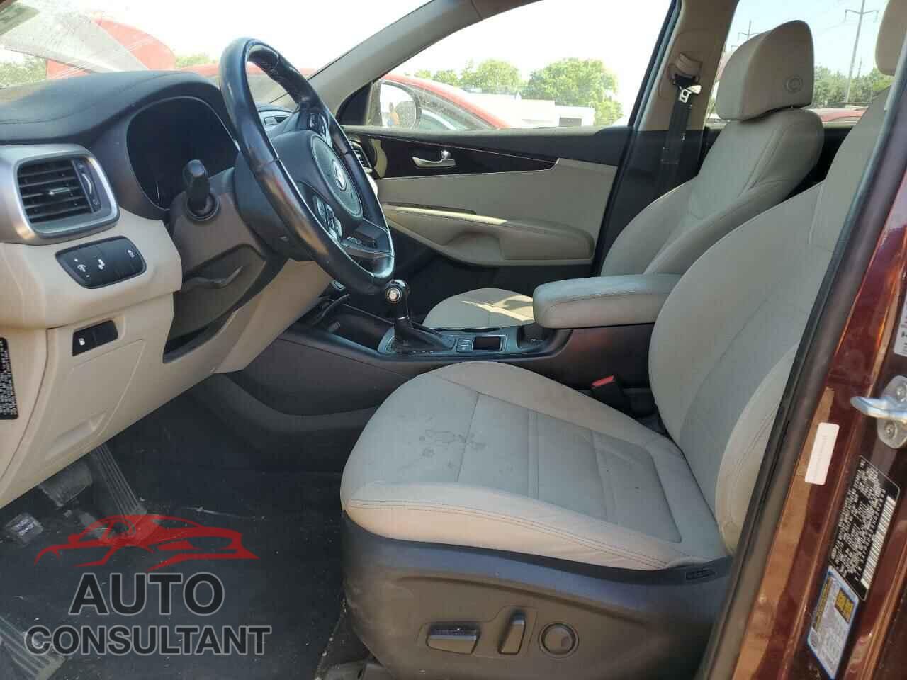 KIA SORENTO 2017 - 5XYPGDA55HG302899
