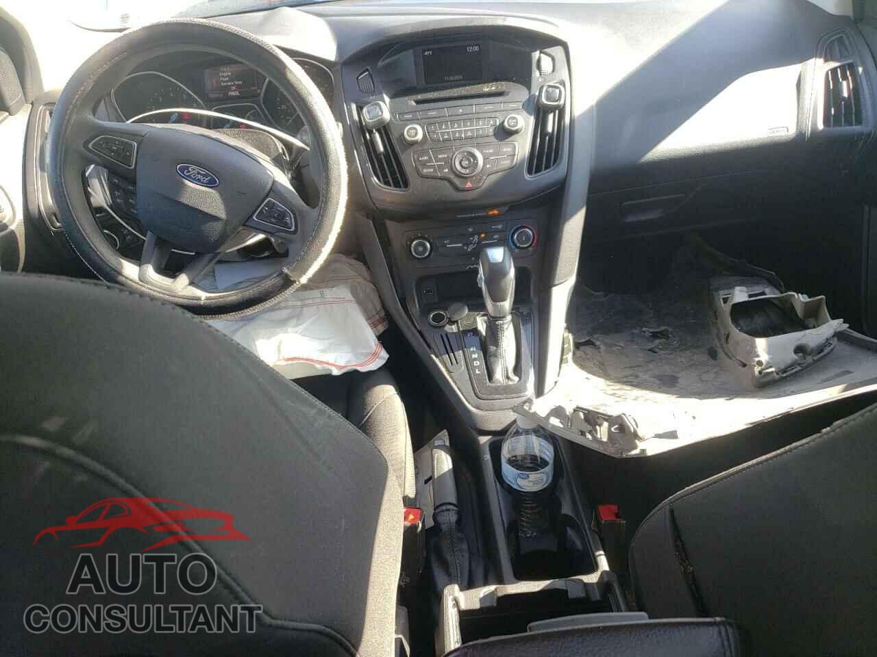 FORD FOCUS 2016 - 1FADP3F20GL249307