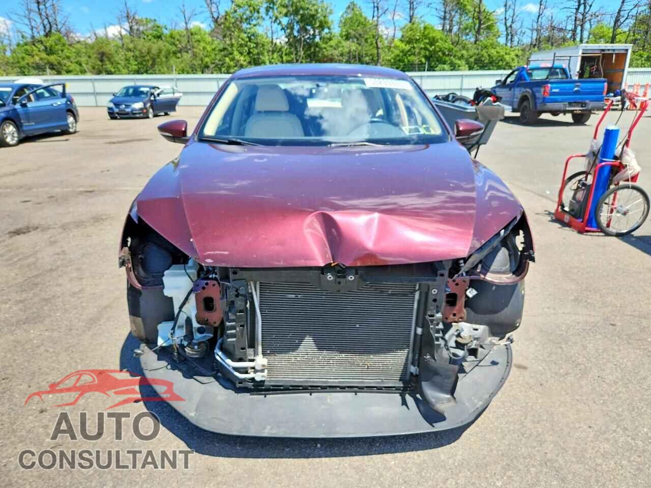 VOLKSWAGEN PASSAT 2012 - 1VWCP7A39CC030253