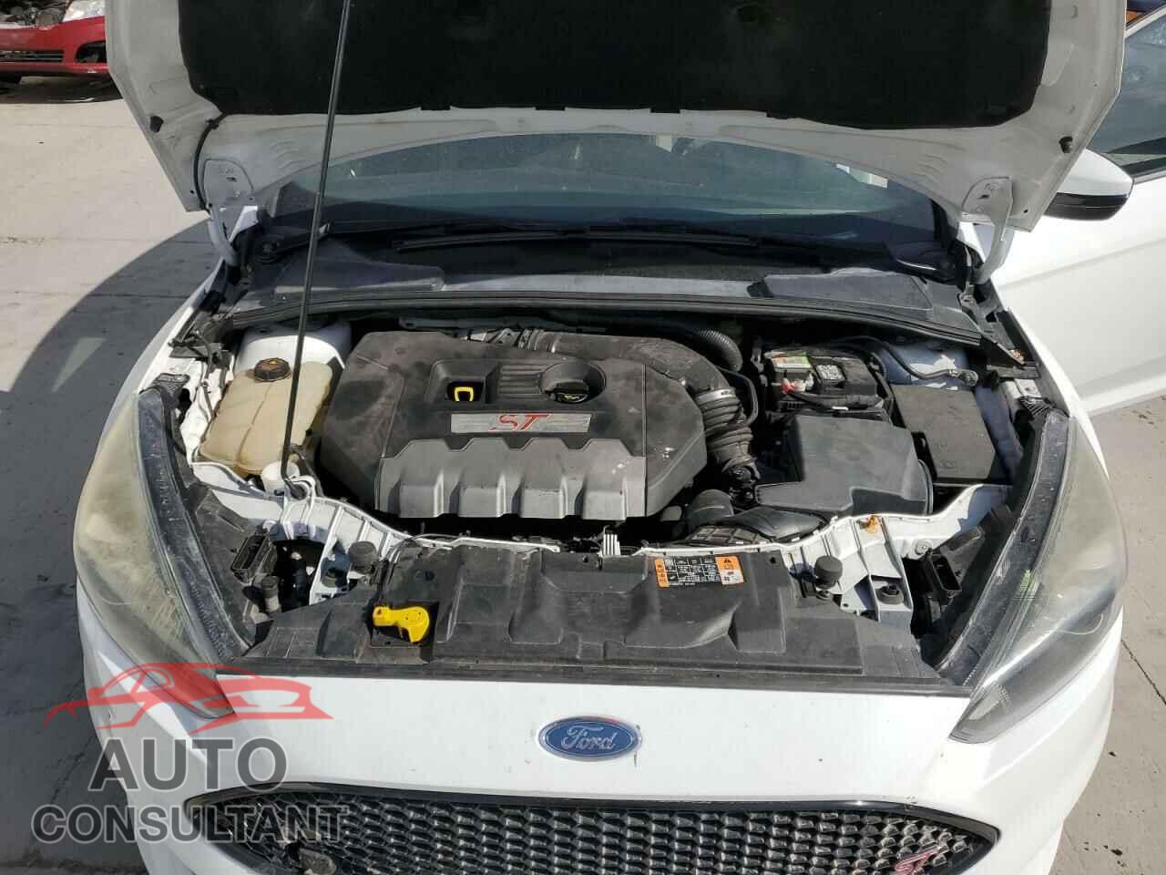 FORD FOCUS 2016 - 1FADP3L99GL398915