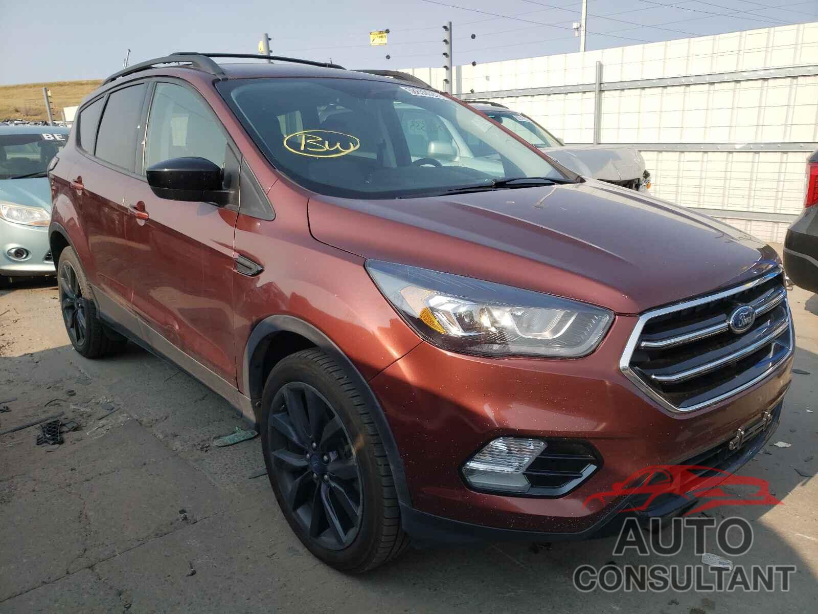 FORD ESCAPE 2018 - 1FMCU9GD2JUA55733