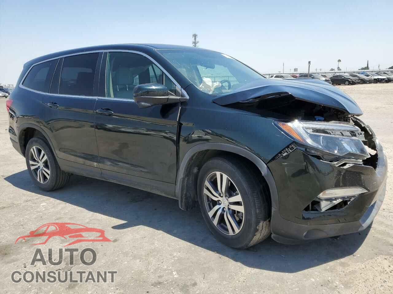 HONDA PILOT 2017 - 5FNYF5H33HB034573