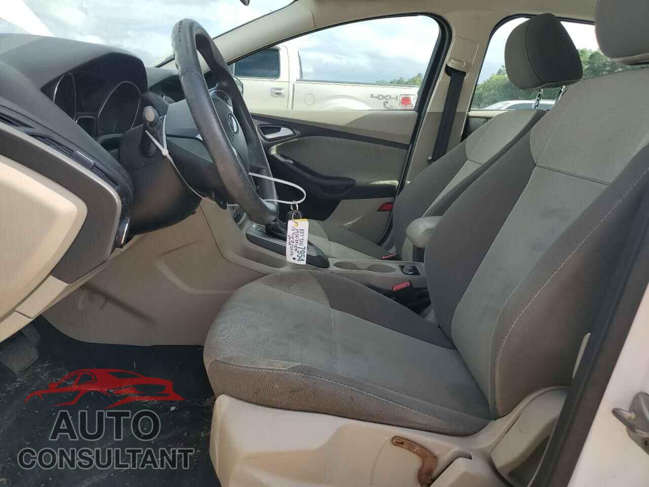 FORD FOCUS 2013 - 1FADP3F27DL375983