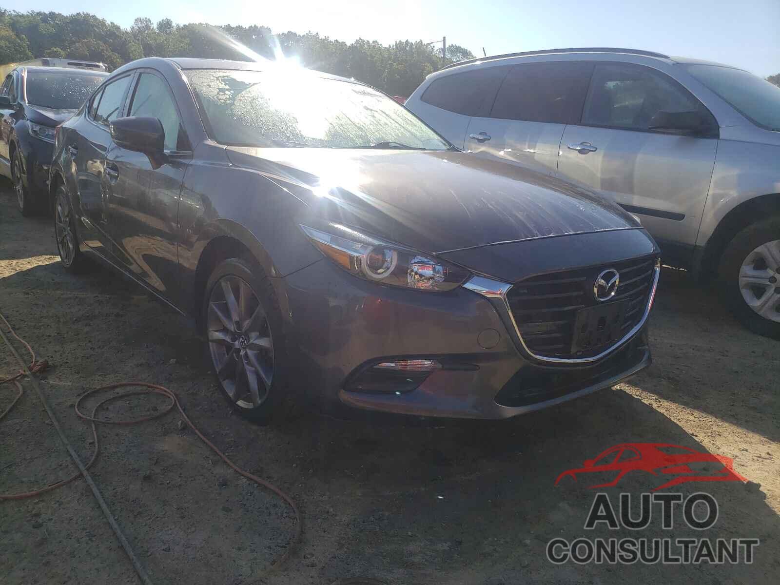 MAZDA 3 2018 - 3MZBN1V35JM236299