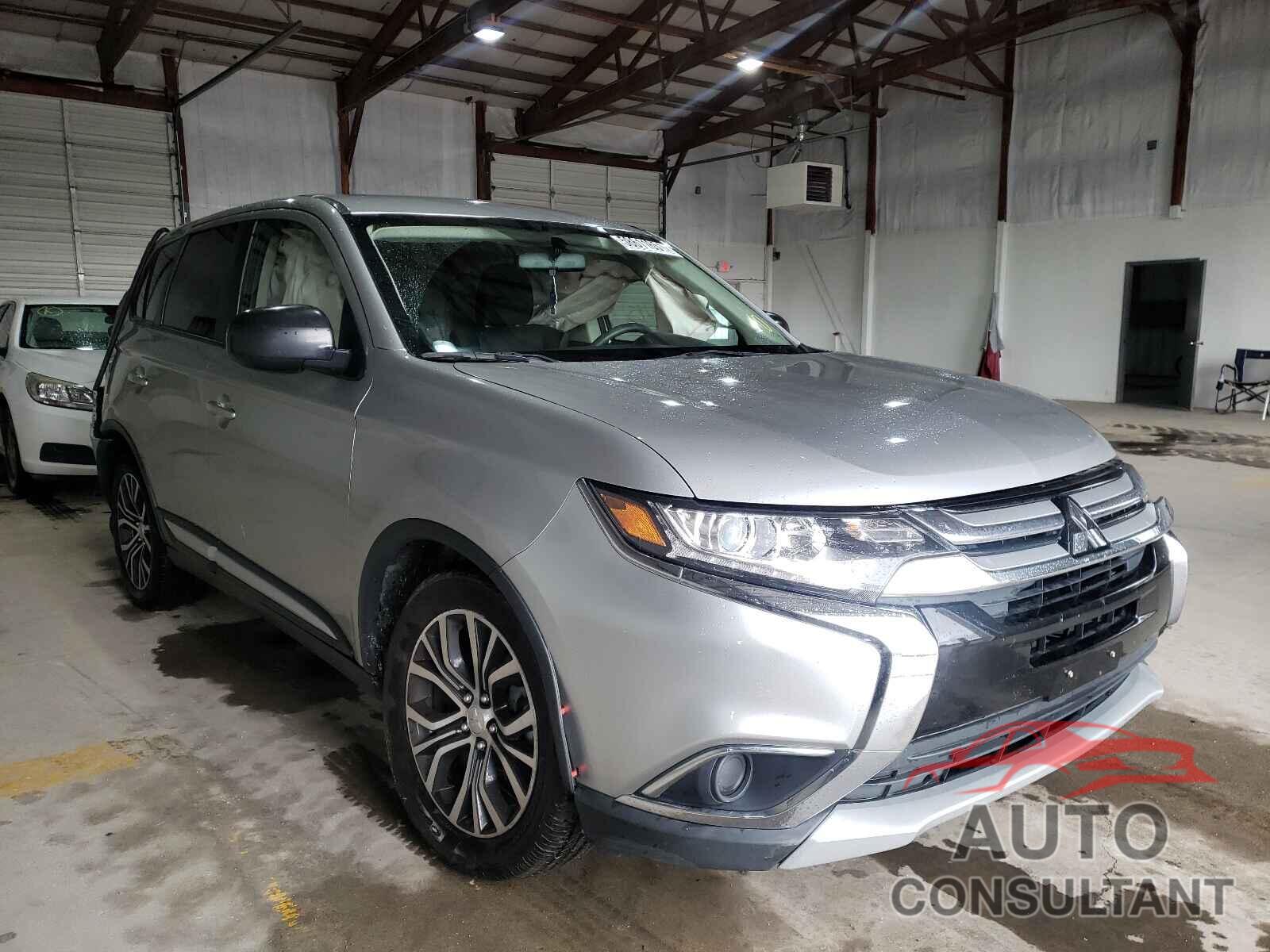 MITSUBISHI OUTLANDER 2018 - JA4AZ3A31JJ003712