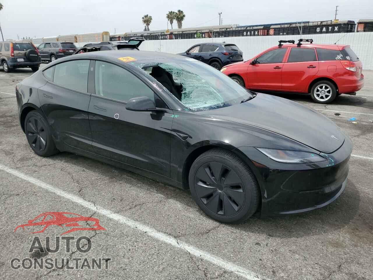 TESLA MODEL 3 2024 - 5YJ3E1EA7RF744716