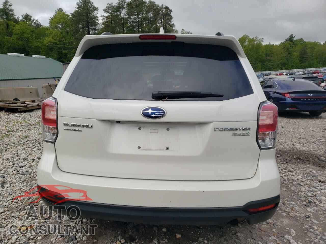 SUBARU FORESTER 2017 - JF2SJAEC2HH810999