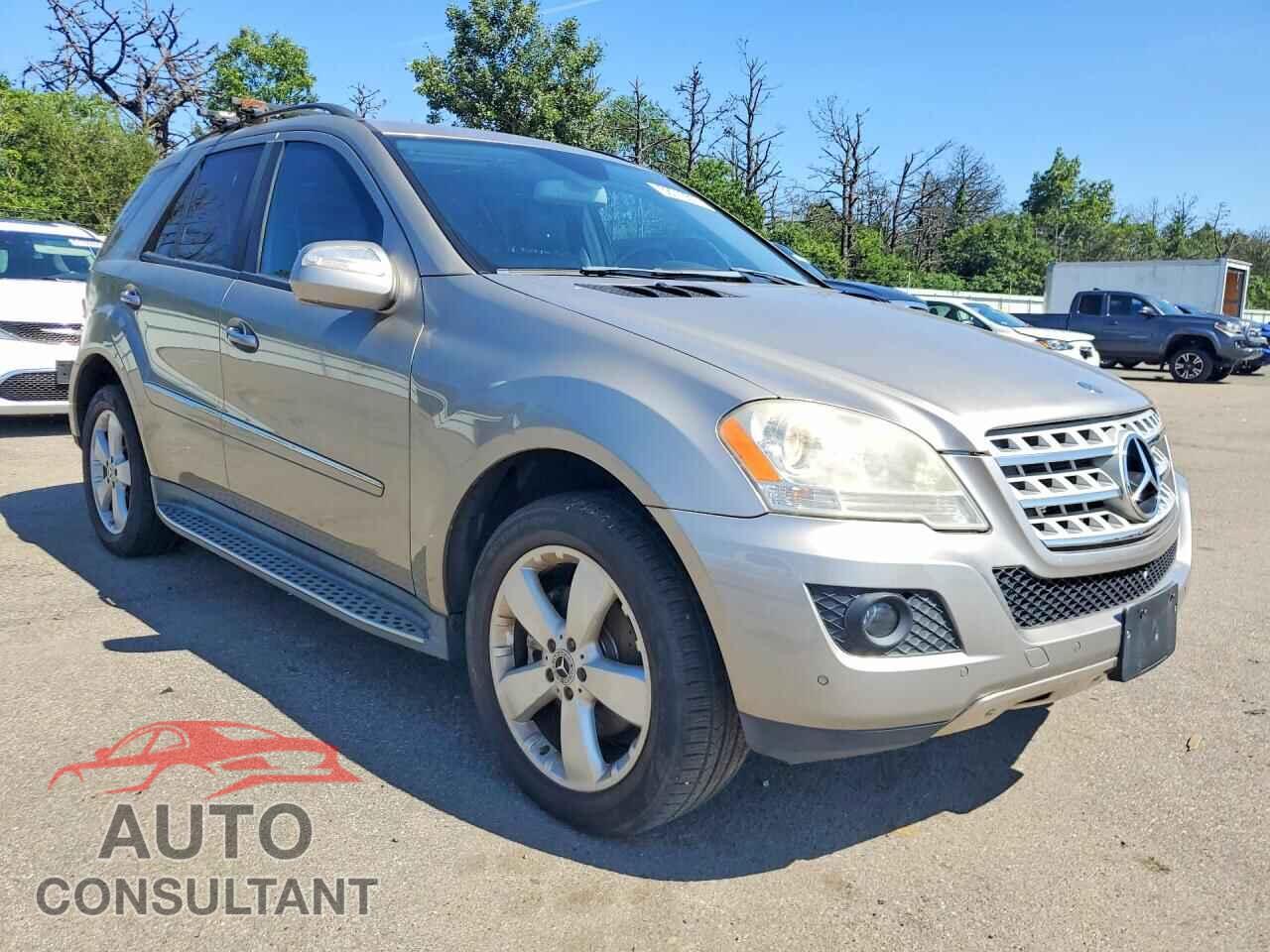 MERCEDES-BENZ M-CLASS 2009 - 4JGBB86E29A488343