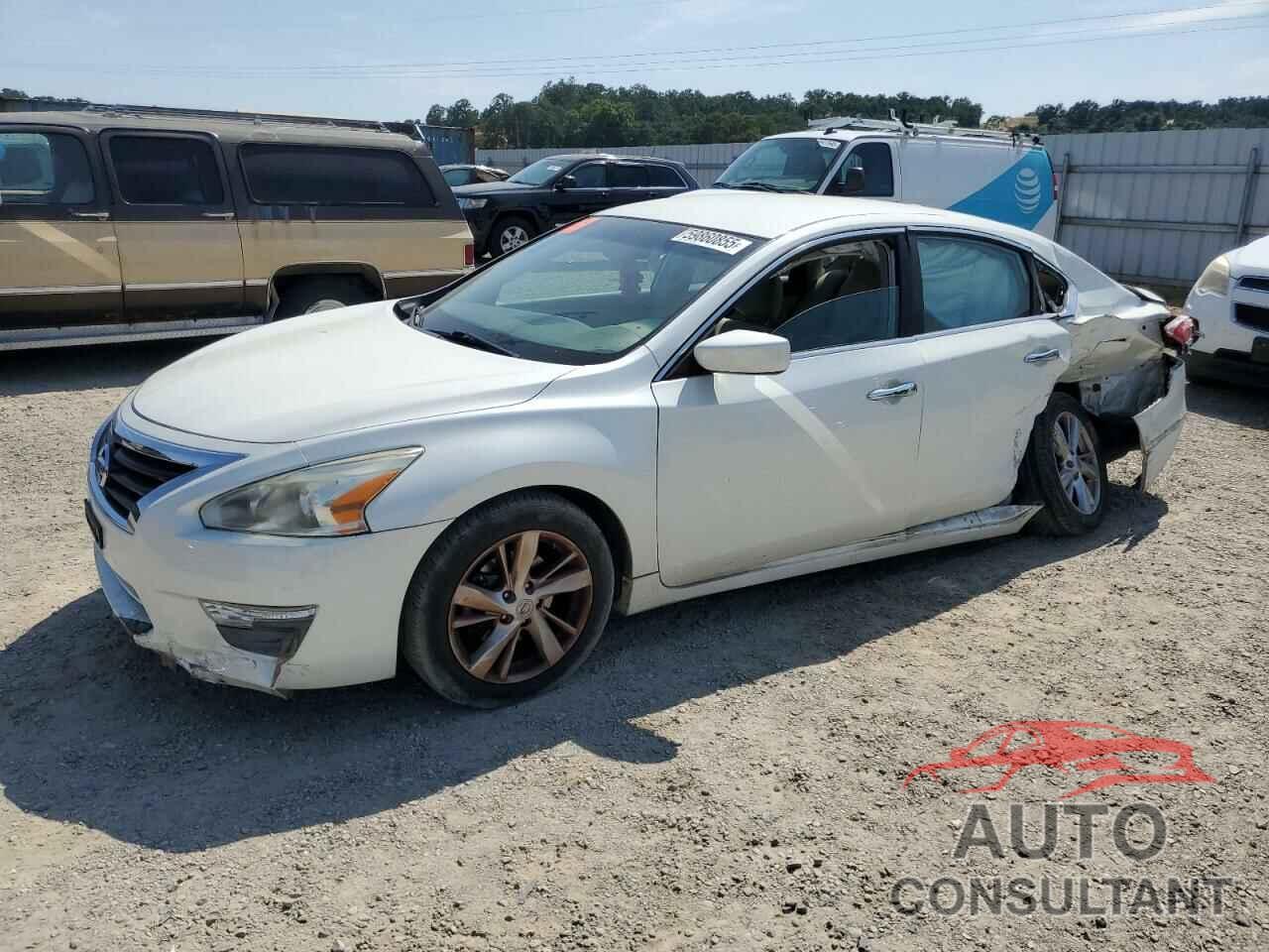 NISSAN ALTIMA 2013 - 1N4AL3AP5DN588114