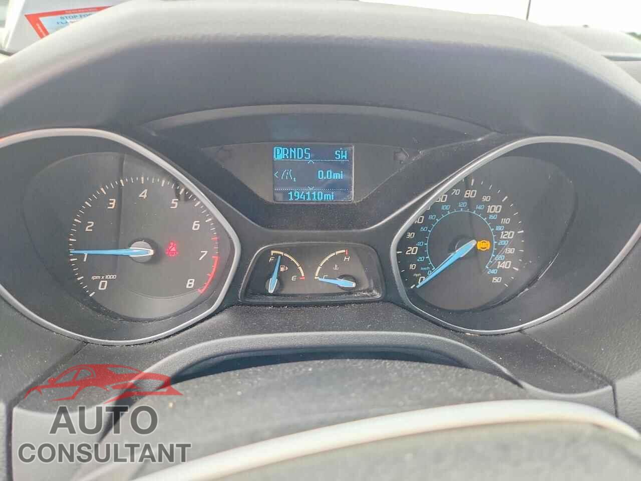 FORD FOCUS 2012 - 1FAHP3F21CL284207