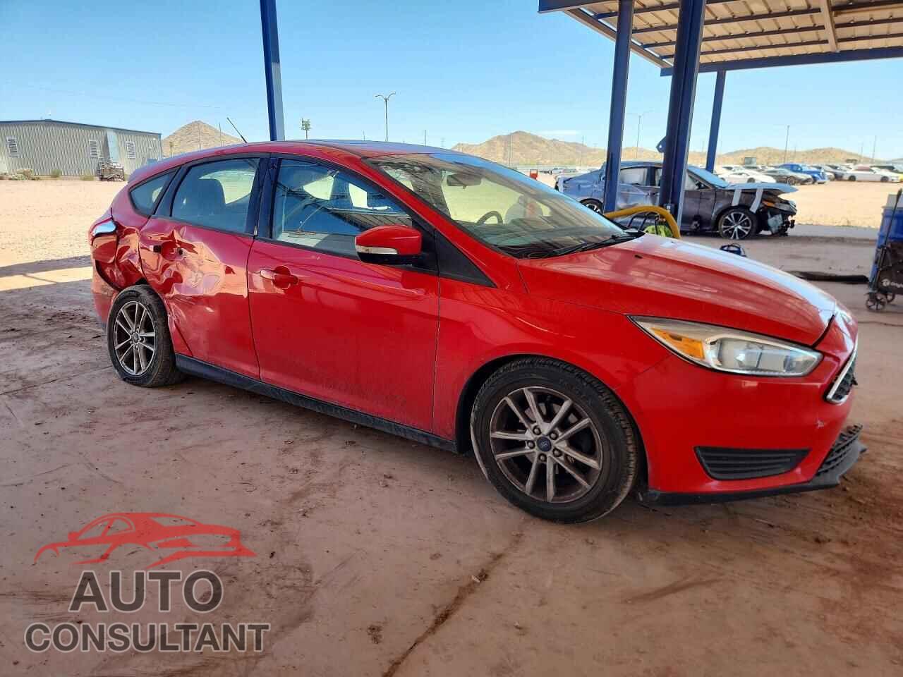 FORD FOCUS 2015 - 1FADP3K22FL209623
