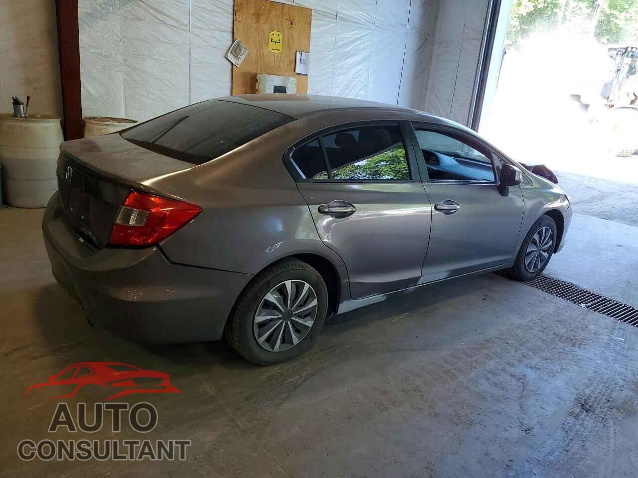 HONDA CIVIC 2012 - 2HGFB2F56CH552333