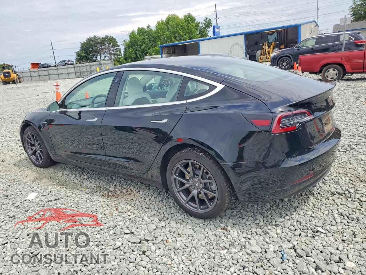 TESLA MODEL 3 2018 - 5YJ3E1EB9JF170066