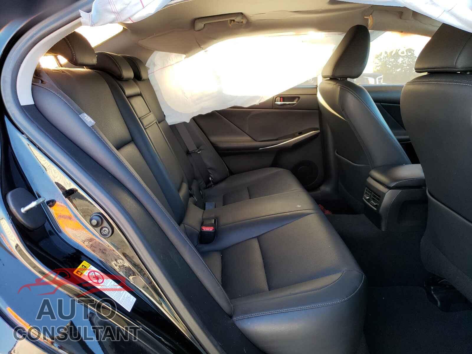 LEXUS IS 2016 - JTHBA1D29G5007161