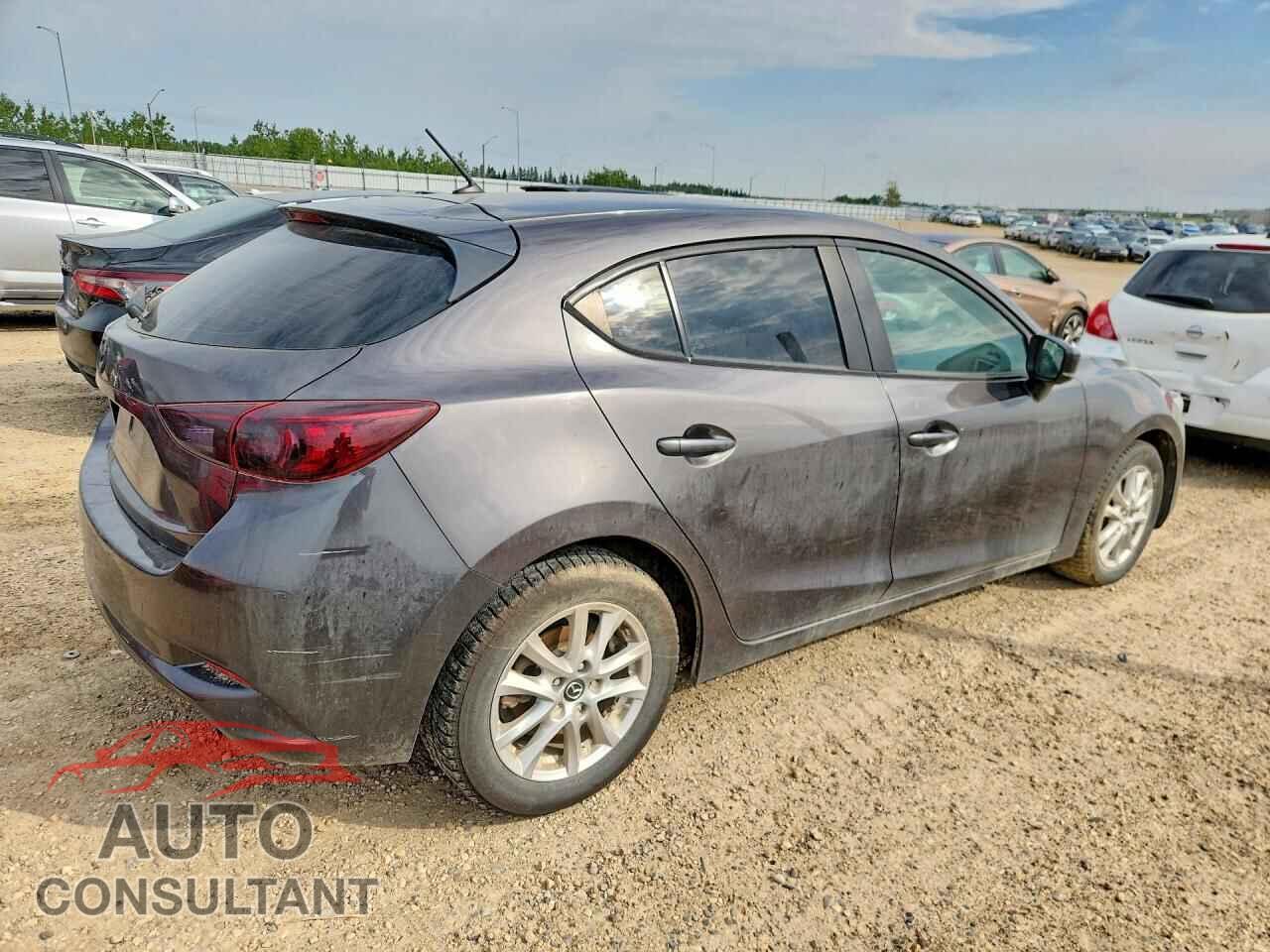 MAZDA 3 2017 - 3MZBN1L75HM123064