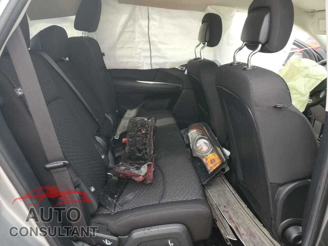 DODGE JOURNEY 2017 - 3C4PDCBG4HT591236