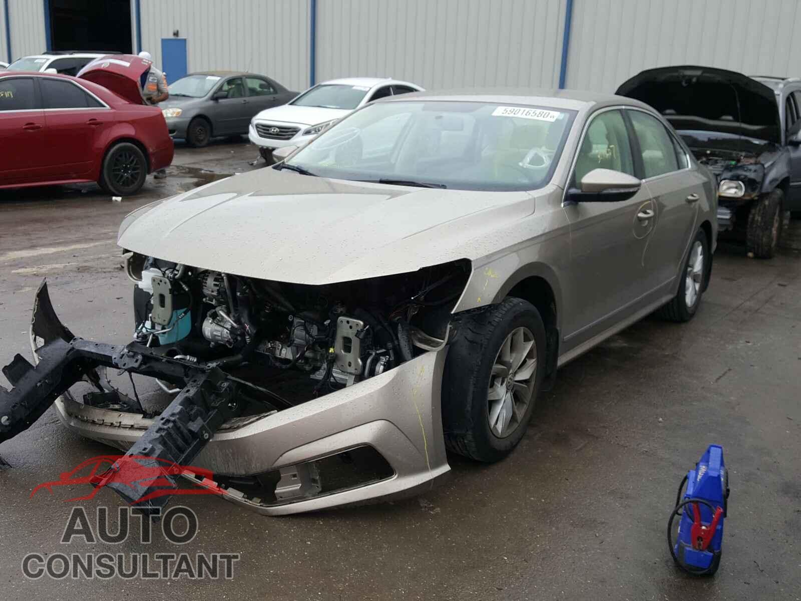 VOLKSWAGEN PASSAT 2017 - 1VWAT7A34HC057693