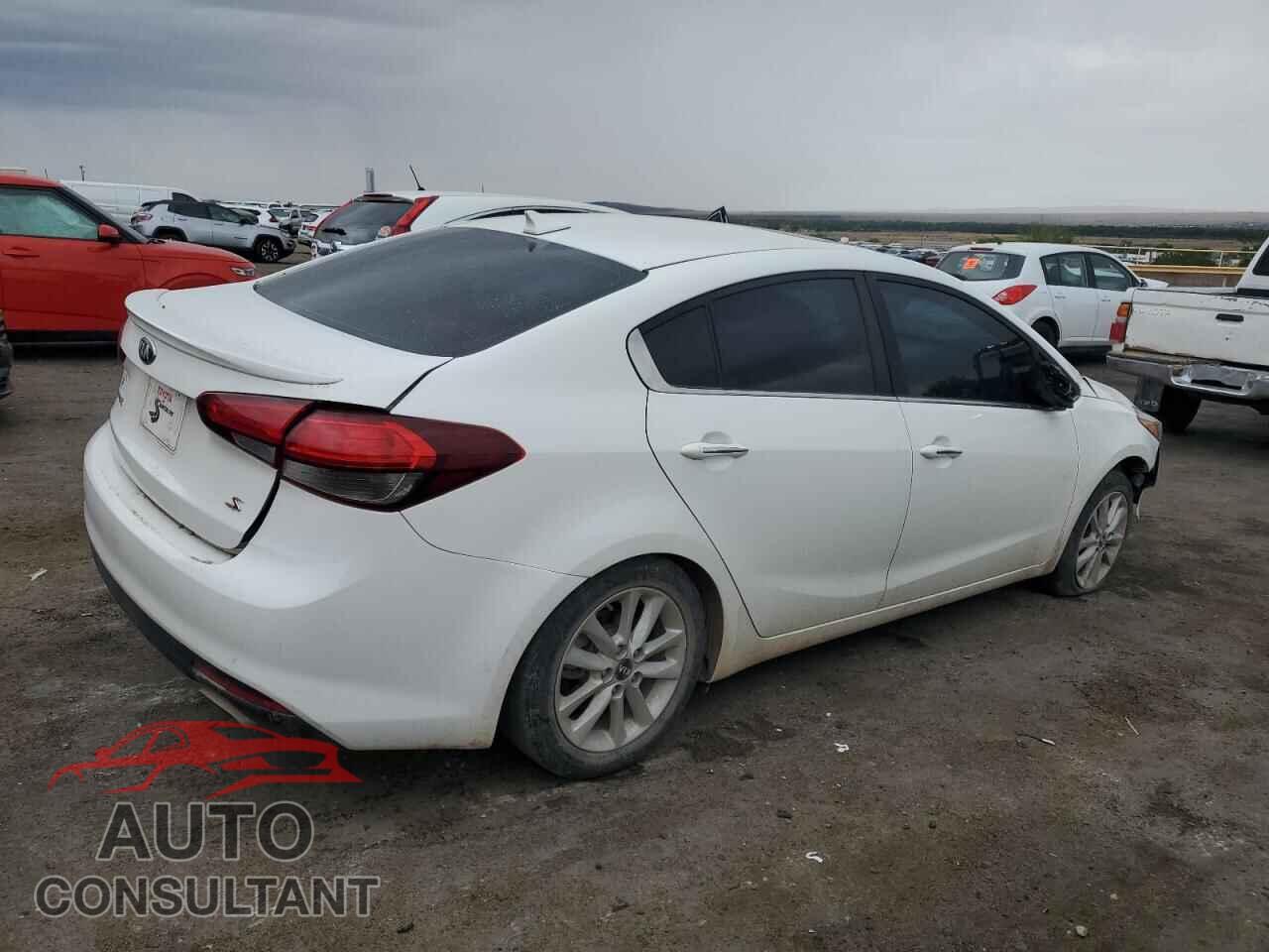 KIA FORTE 2017 - 3KPFL4A73HE127512