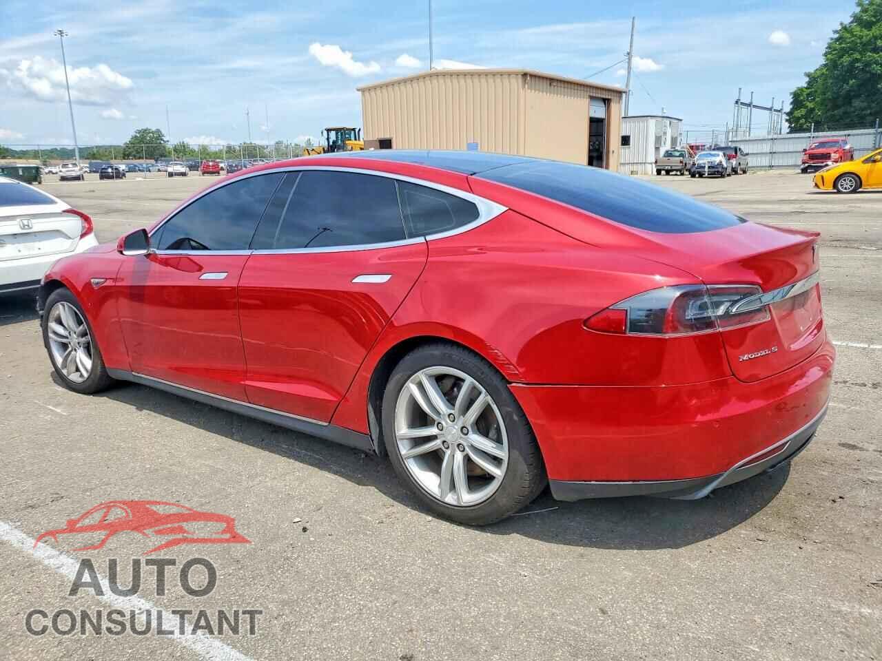 TESLA MODEL S 2015 - 5YJSA1S23FF090510
