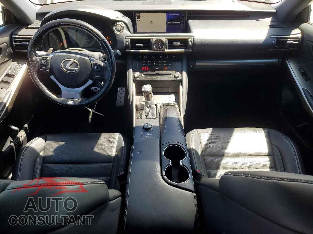 LEXUS IS 2017 - JTHBA1D28H5039214