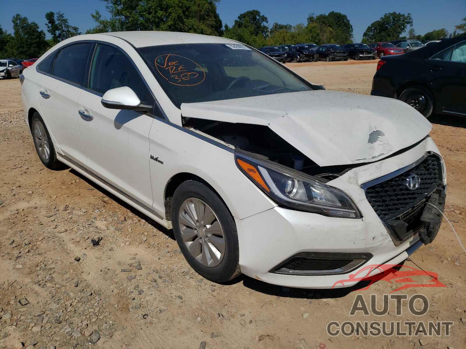 HYUNDAI SONATA 2016 - KMHE24L18GA014711