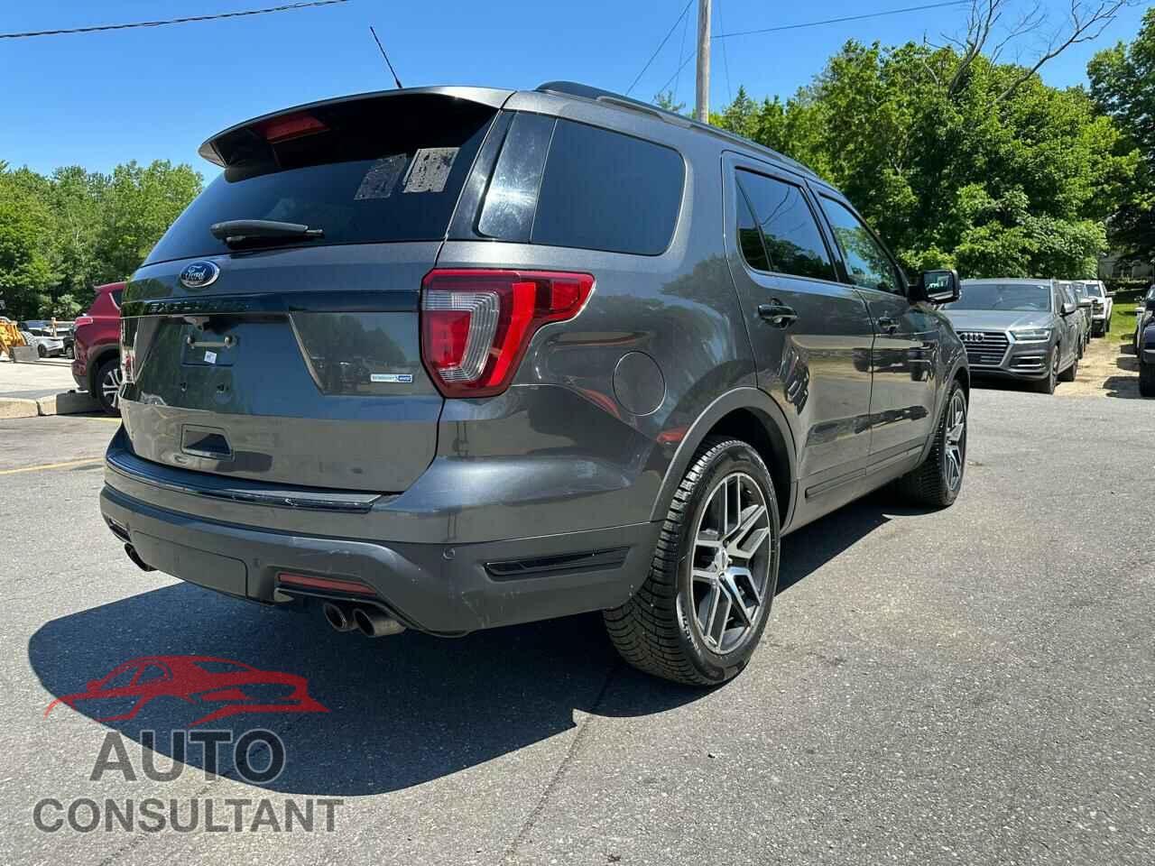 FORD EXPLORER 2018 - 1FM5K8GT3JGA38891