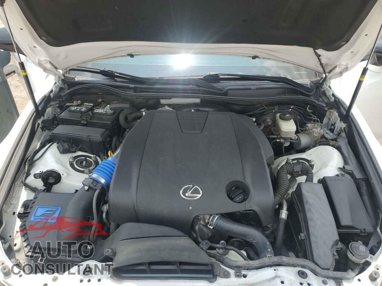 LEXUS IS 2015 - JTHBF1D20F5049900