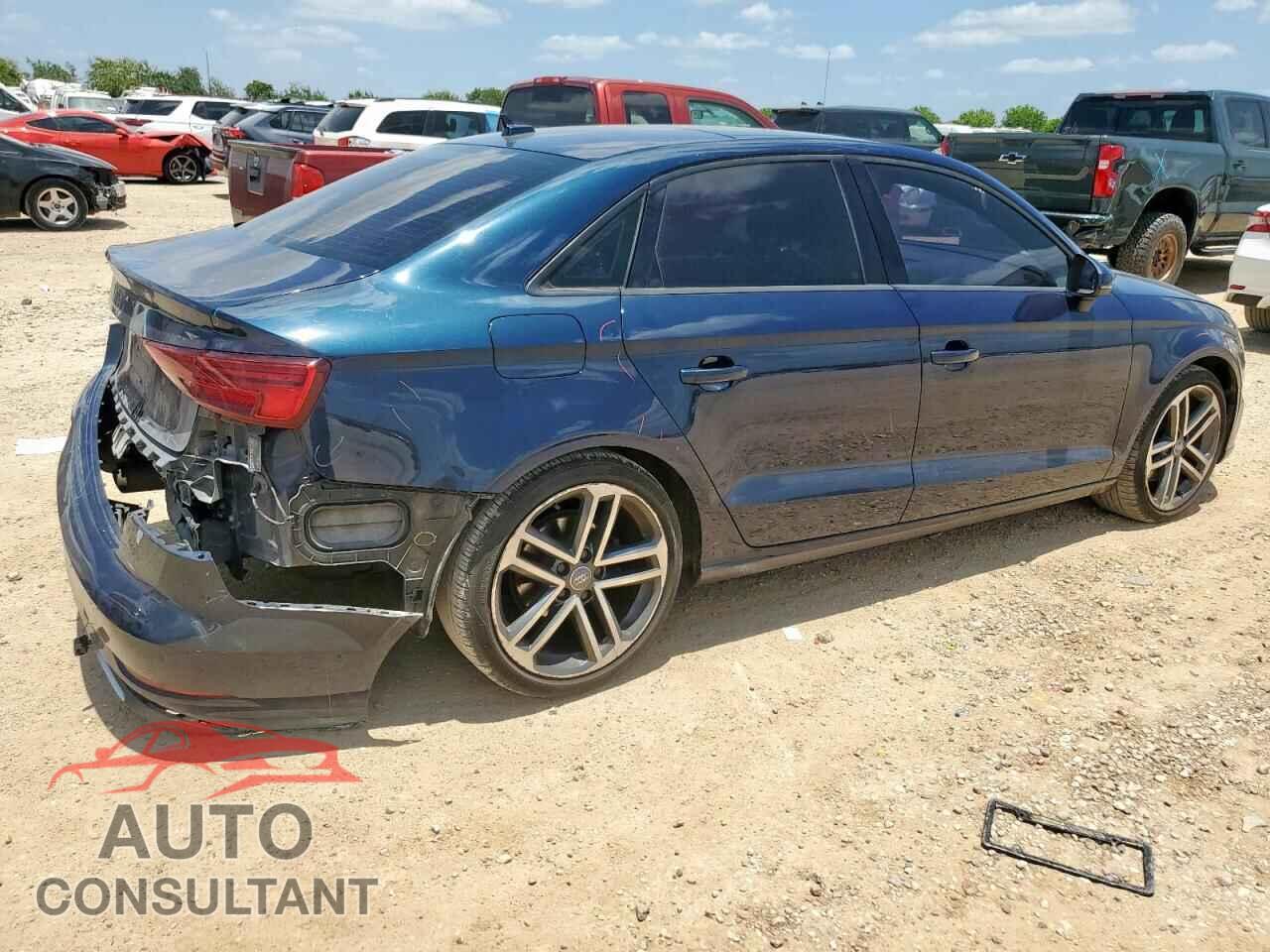 AUDI A3 2017 - WAUAUGFF9H1055529