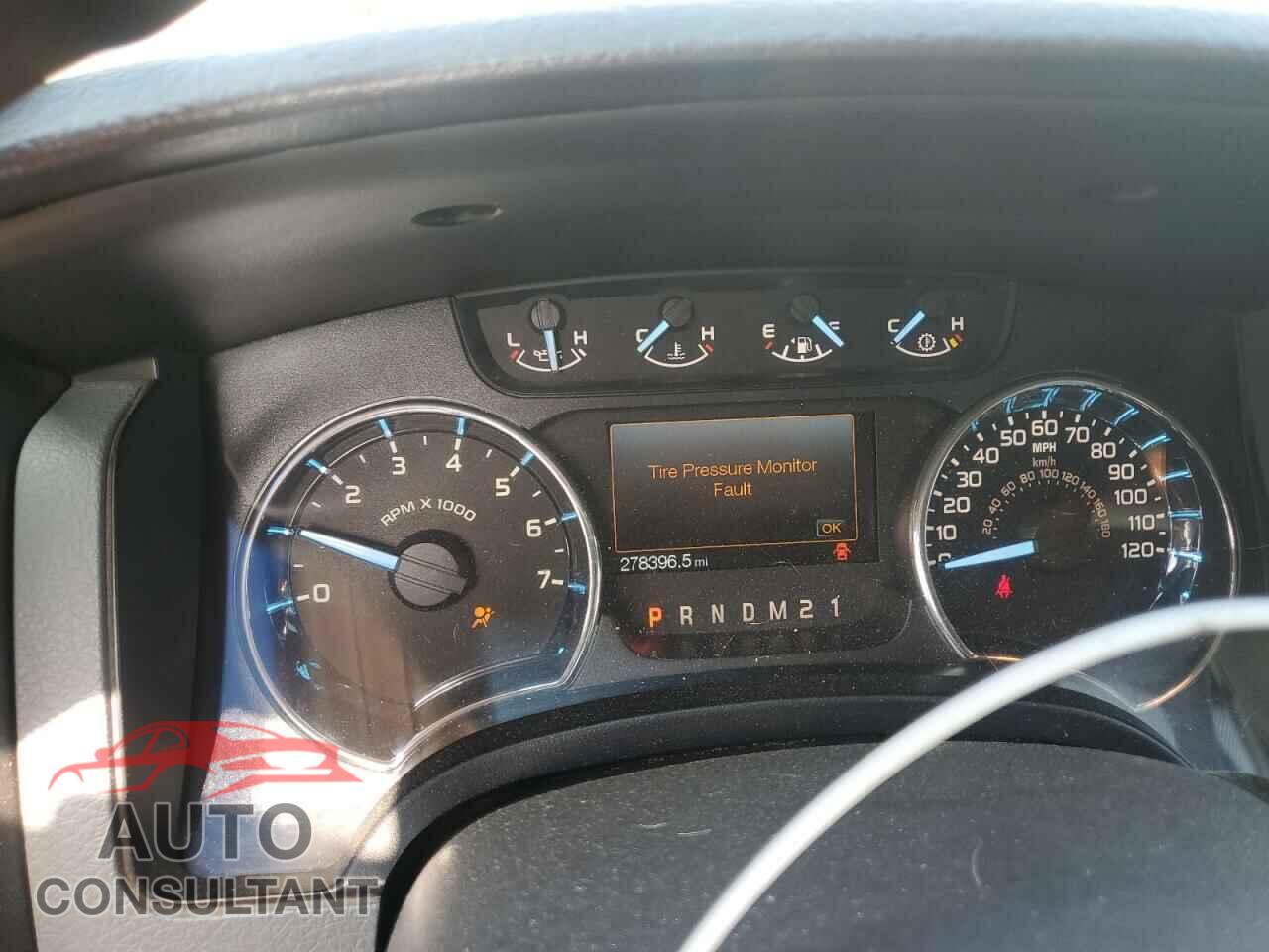 FORD F-150 2011 - 1FTVX1EF4BKD30042