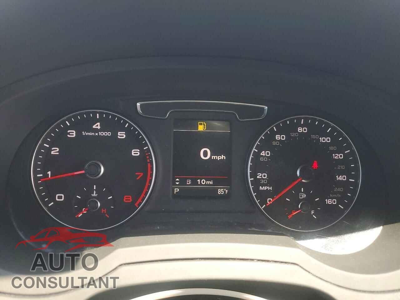 AUDI Q3 2018 - WA1HCCFS2JR031133