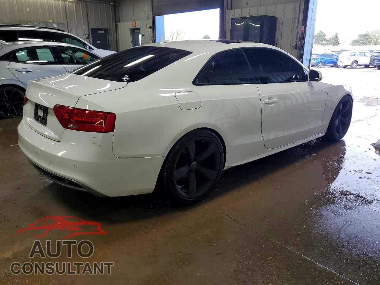 AUDI A5 2015 - WAUSFAFR2FA048764