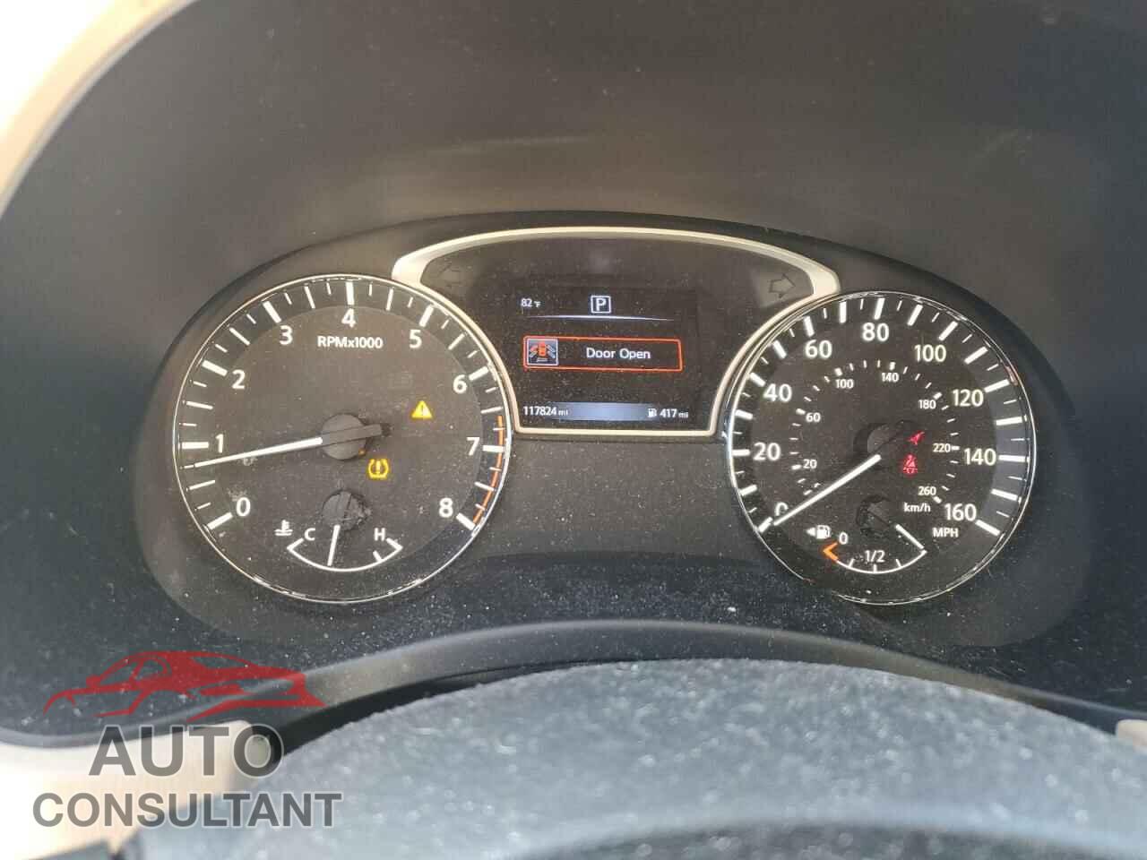 NISSAN PATHFINDER 2017 - 5N1DR2MN1HC633038