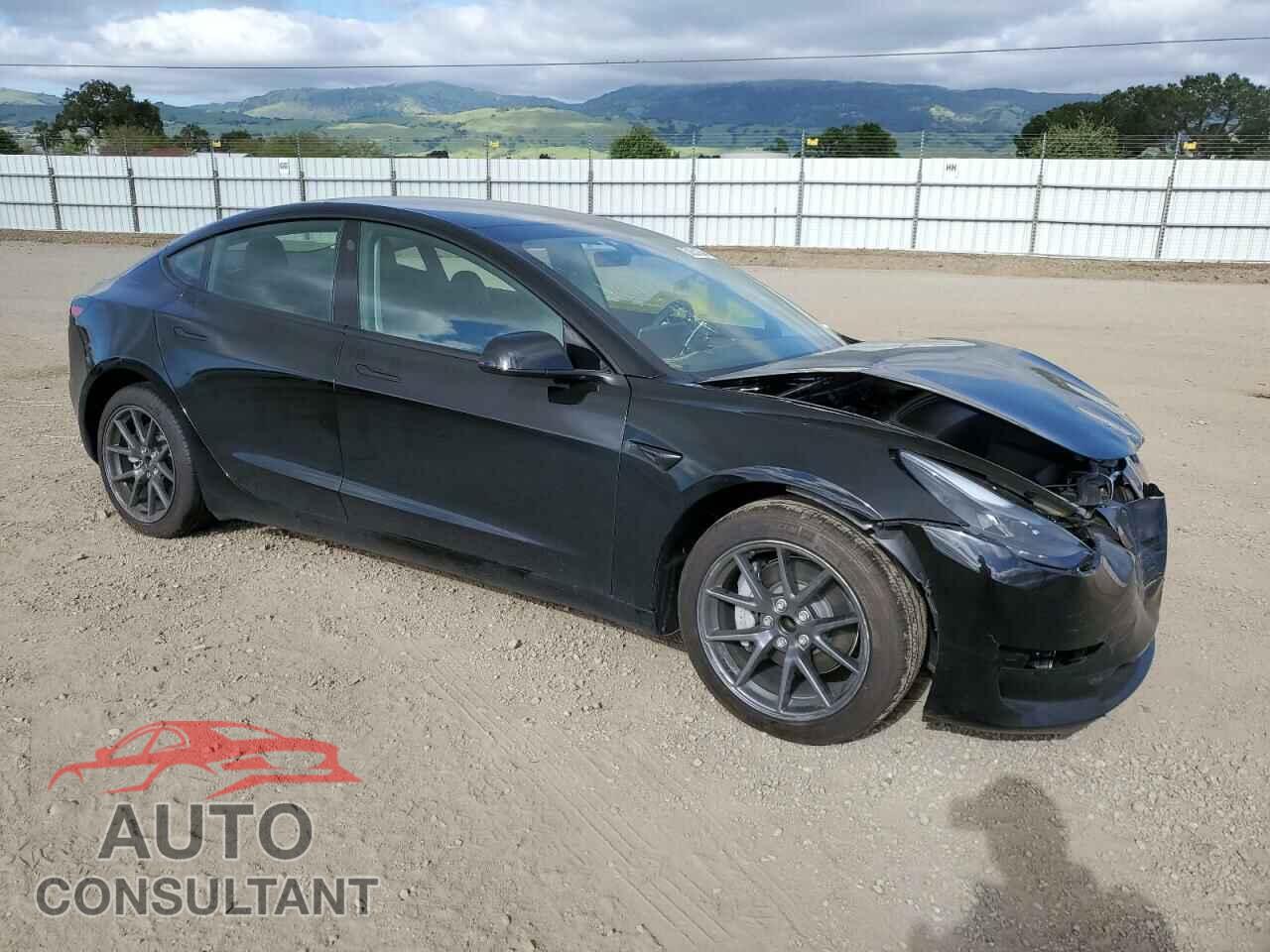 TESLA MODEL 3 2023 - 5YJ3E1EA4PF572416