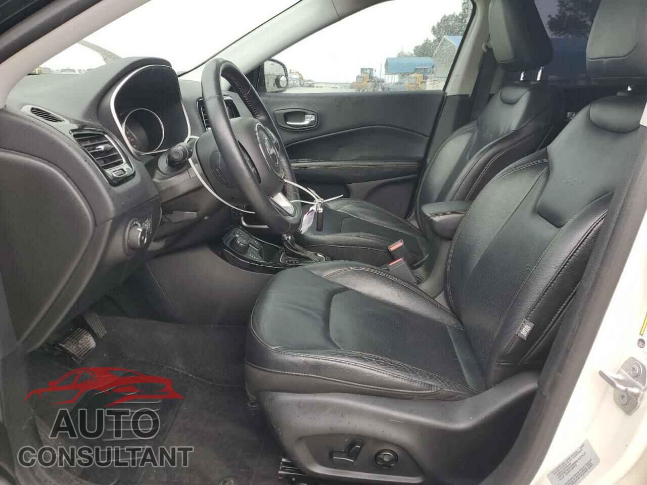 JEEP COMPASS 2018 - 3C4NJDCBXJT136227