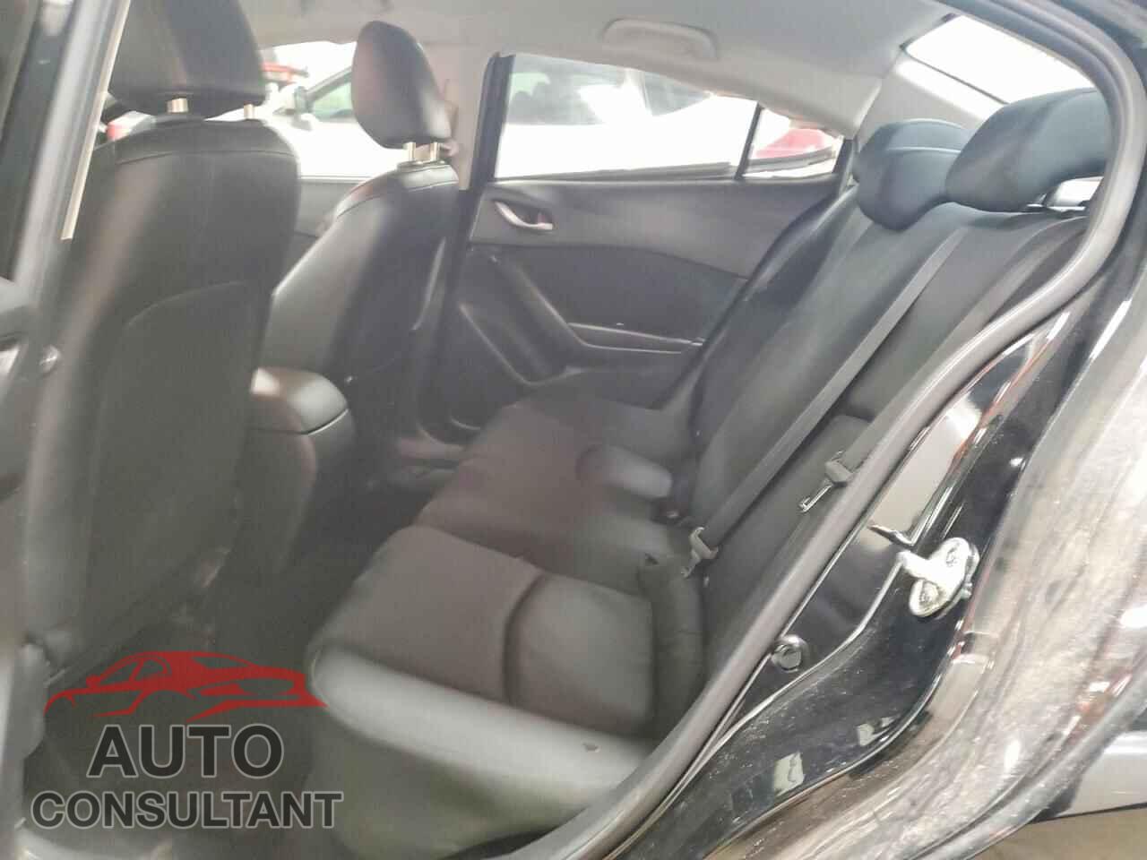 MAZDA 3 2015 - JM1BM1U77F1255449
