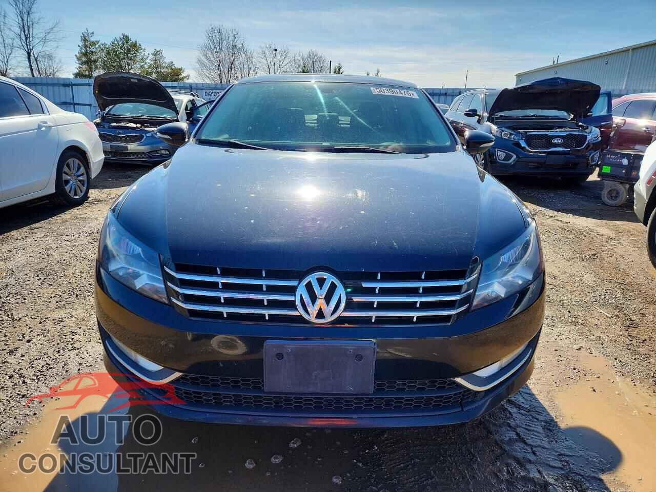VOLKSWAGEN PASSAT 2012 - 1VWCN7A38CC057191