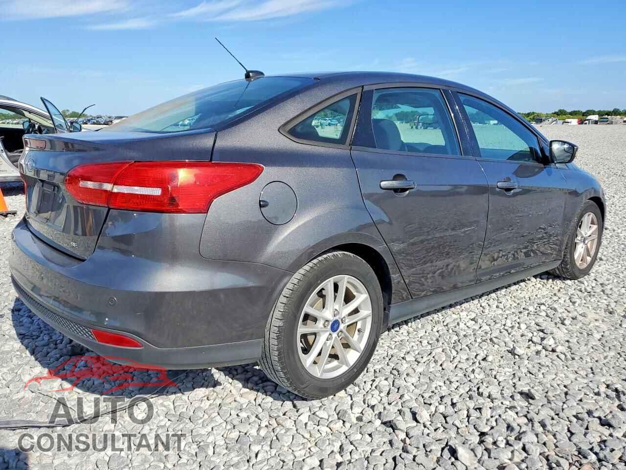 FORD FOCUS 2015 - 1FADP3F20FL208531