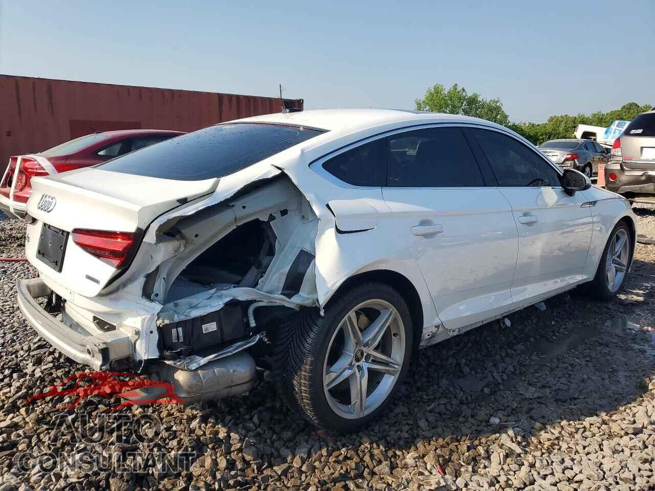 AUDI A5 2022 - WAUDACF56NA029620