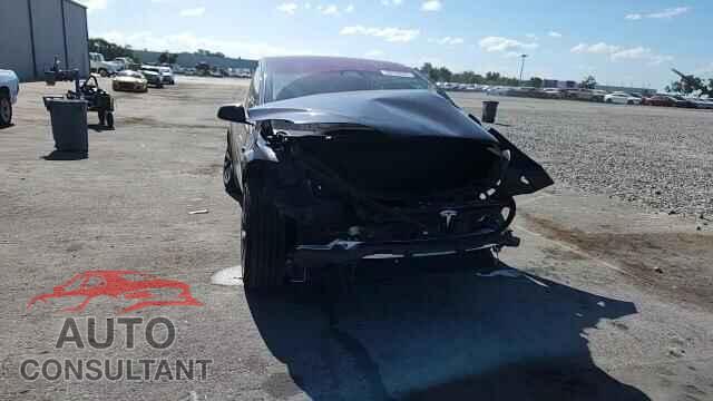 TESLA MODEL X 2024 - 7SAXCDE57RF443765